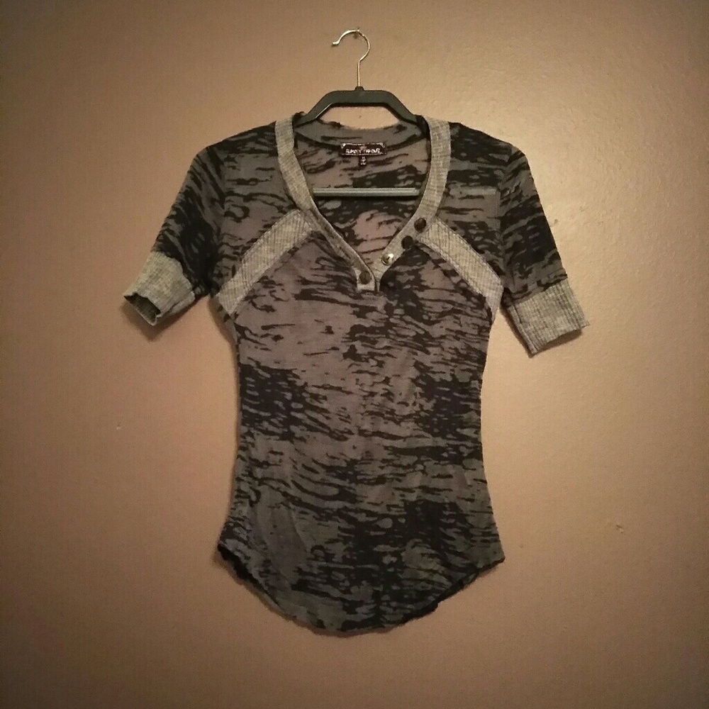Almost famous distressed top